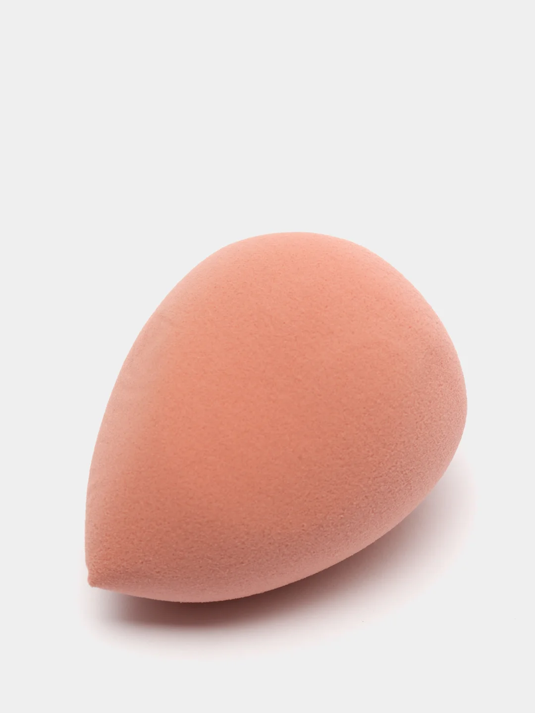 Пастельно-коралловый спонж для макияжа Beautyblender