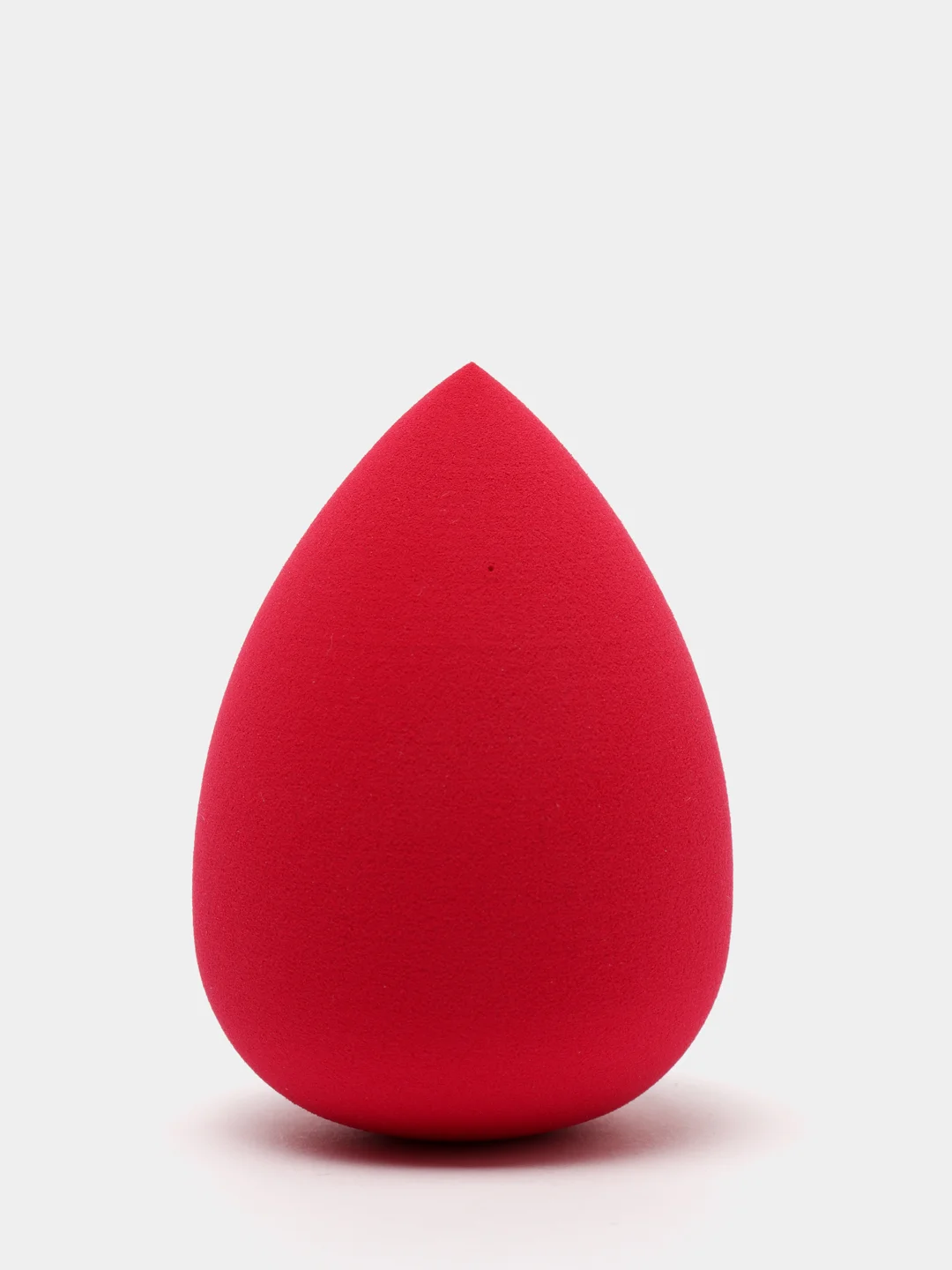 Вишнёвый спонж для макияжа Beautyblender