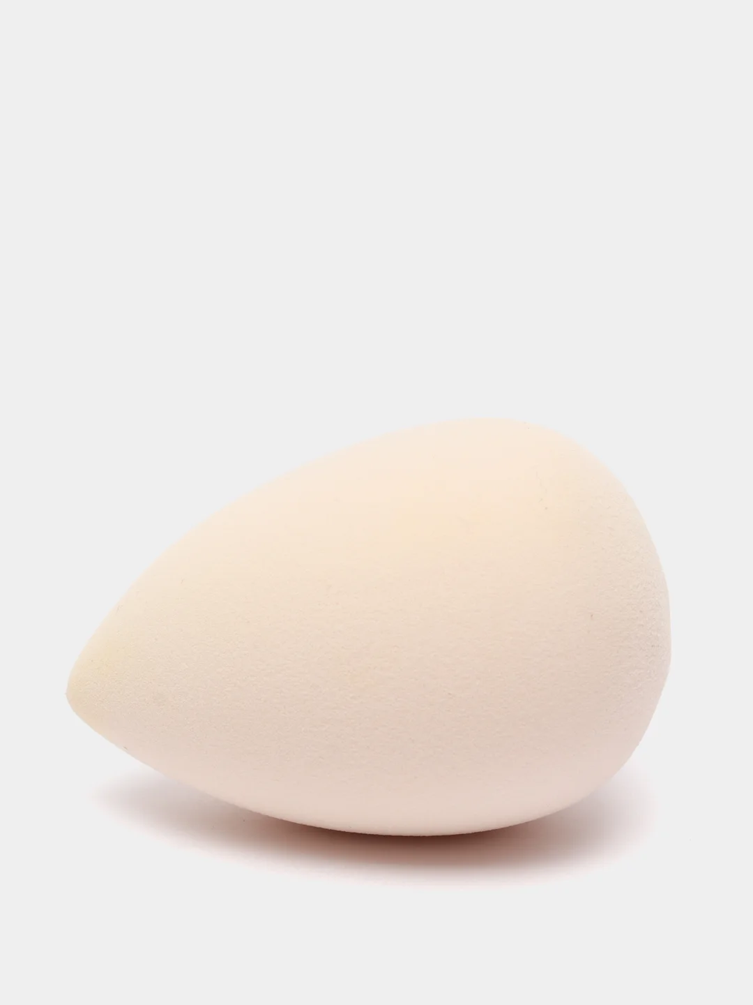 Бежевый спонж для макияжа Beautyblender