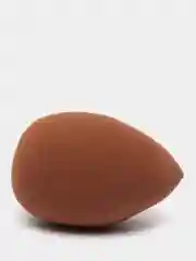 Коричневый спонж для макияжа Beautyblender
