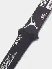 Тёмно-серый ремешок силиконовый с рисунком для Apple Watch