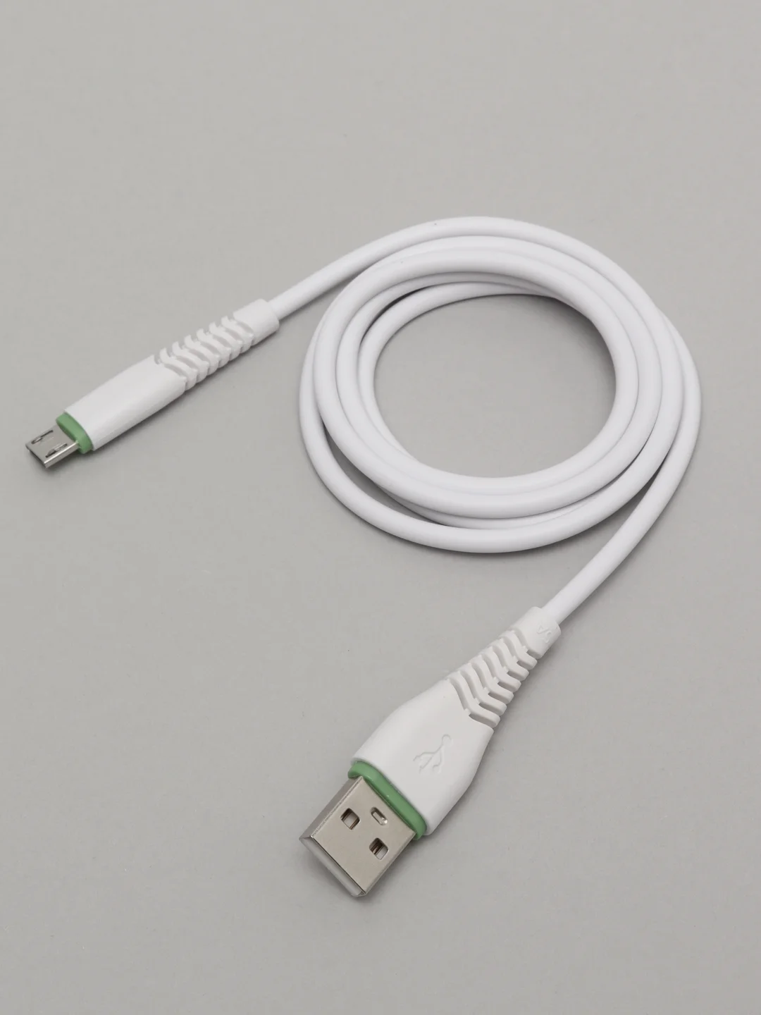 Сетевое зарядное устройство Maimi T13, Micro USB / Type-C / Lightning