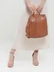 Коричневый рюкзак женский