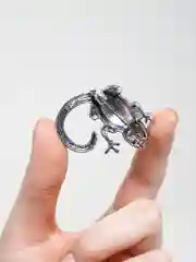 Золотой брошь "Ящерица", со стразами, 2 цвета