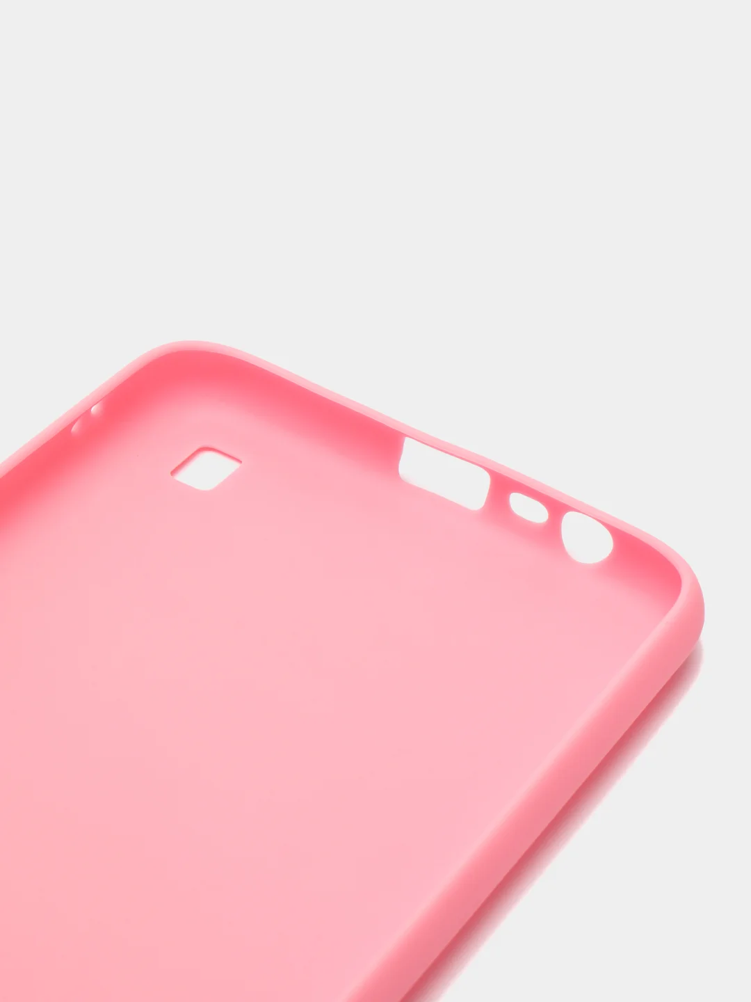 Розовый чехол силиконовый на Realme C21Y, матовый