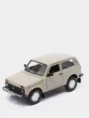 Песочный хаки модель автомобиля "Нива", 4 х 4