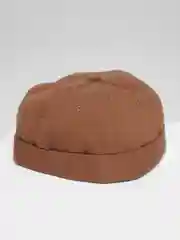 Коричневый кепка без козырька