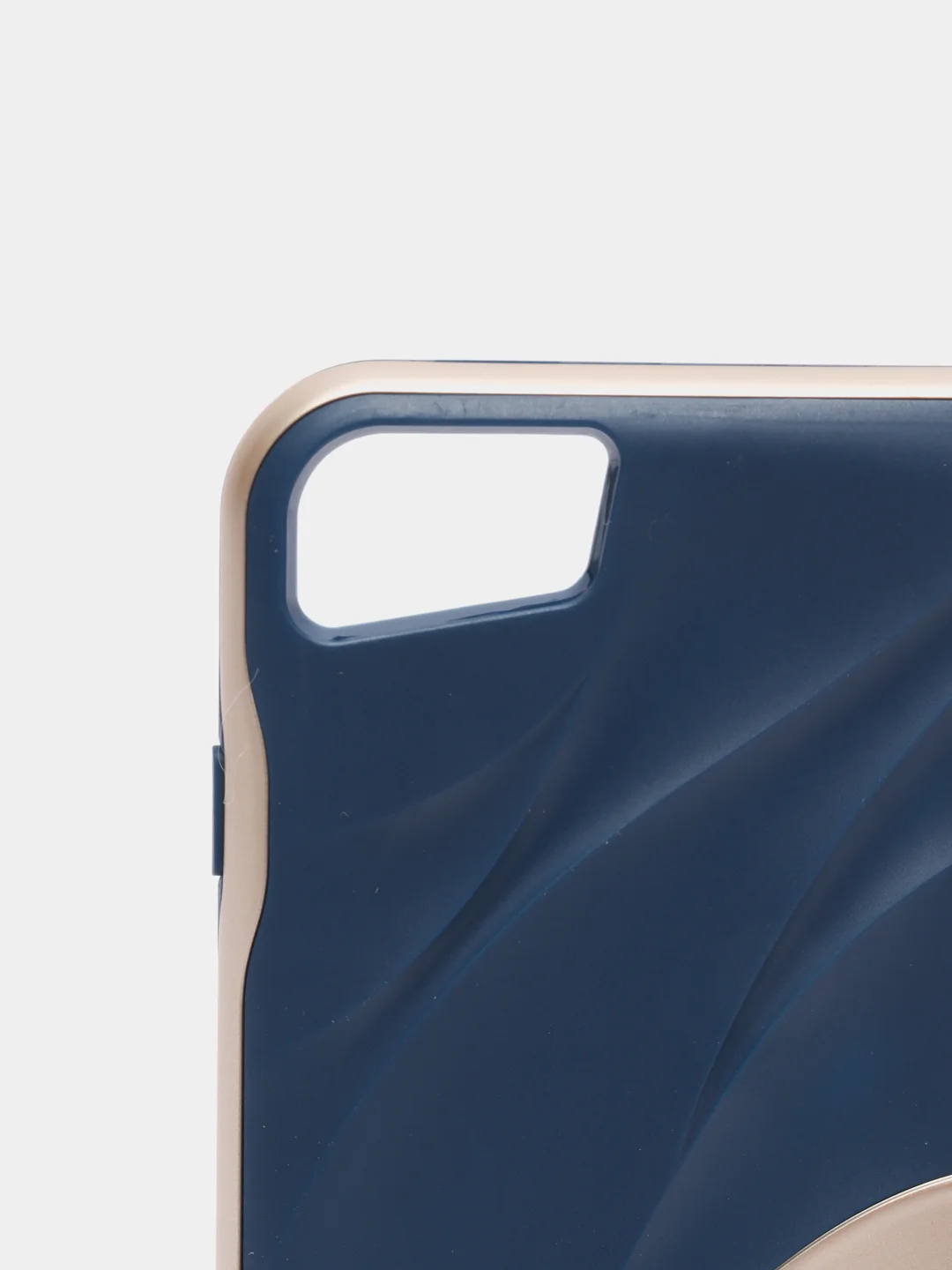 Золотой iphone 7/8/SE 2020, 7 Plus/8 Plus, 6/6s, 6 Plus/6s Plus чехол силиконовый с рельефом