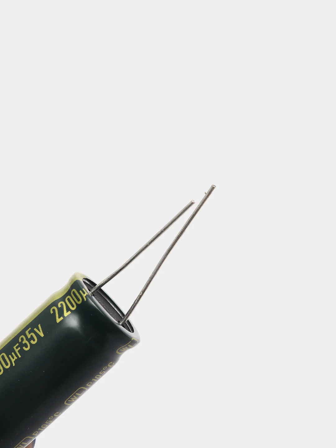 2200мкФ 35в Конденсатор LOW ESR 2200UF 35V 105C 16х32 WL JAMICON