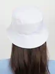 Белый панама летняя