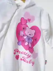 Белый комбинезон для малыша
