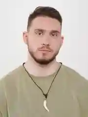 Белый подвеска "Клык"