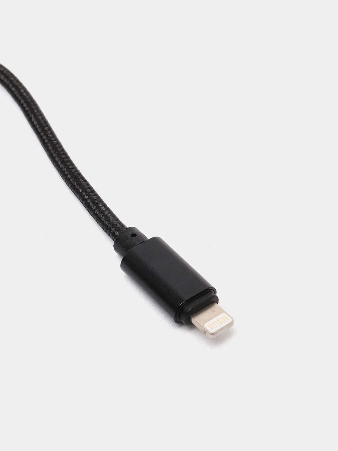 Черный кабель microUSB, Type-C, Lightning для зарядки и передачи данных