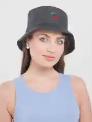 Черный панама летняя