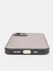 Черный чехол iPhone 12 матовый
