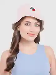 Розовый панама летняя