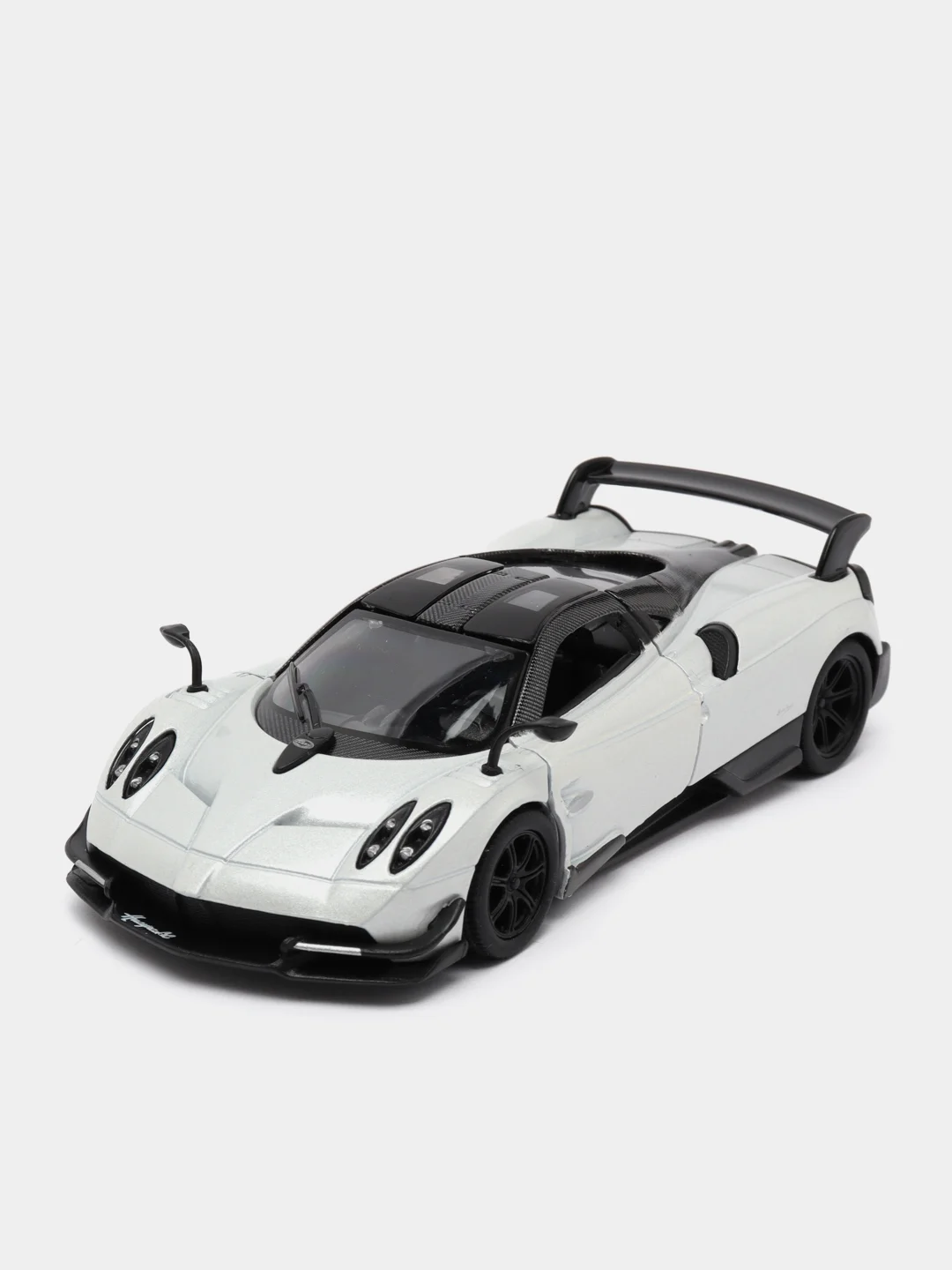 Белый 2016 Pagani Huayra BC KINSMART KT5400D