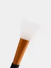 Черный кисть для маски