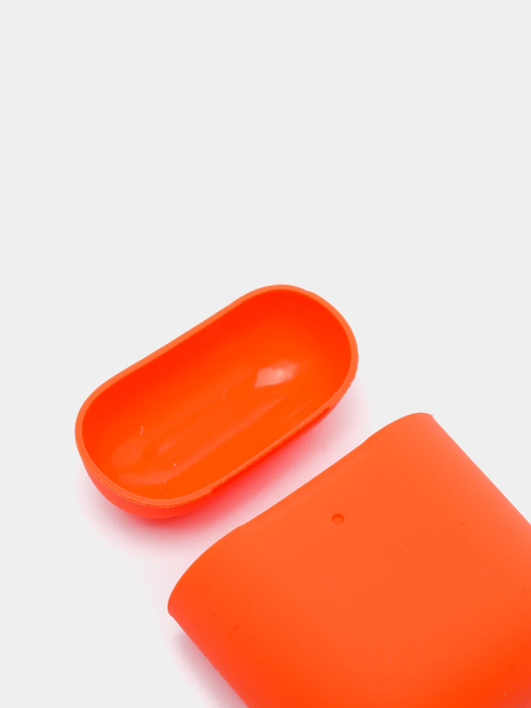 Оранжевый чехол для Apple Airpods 2, разные цвета