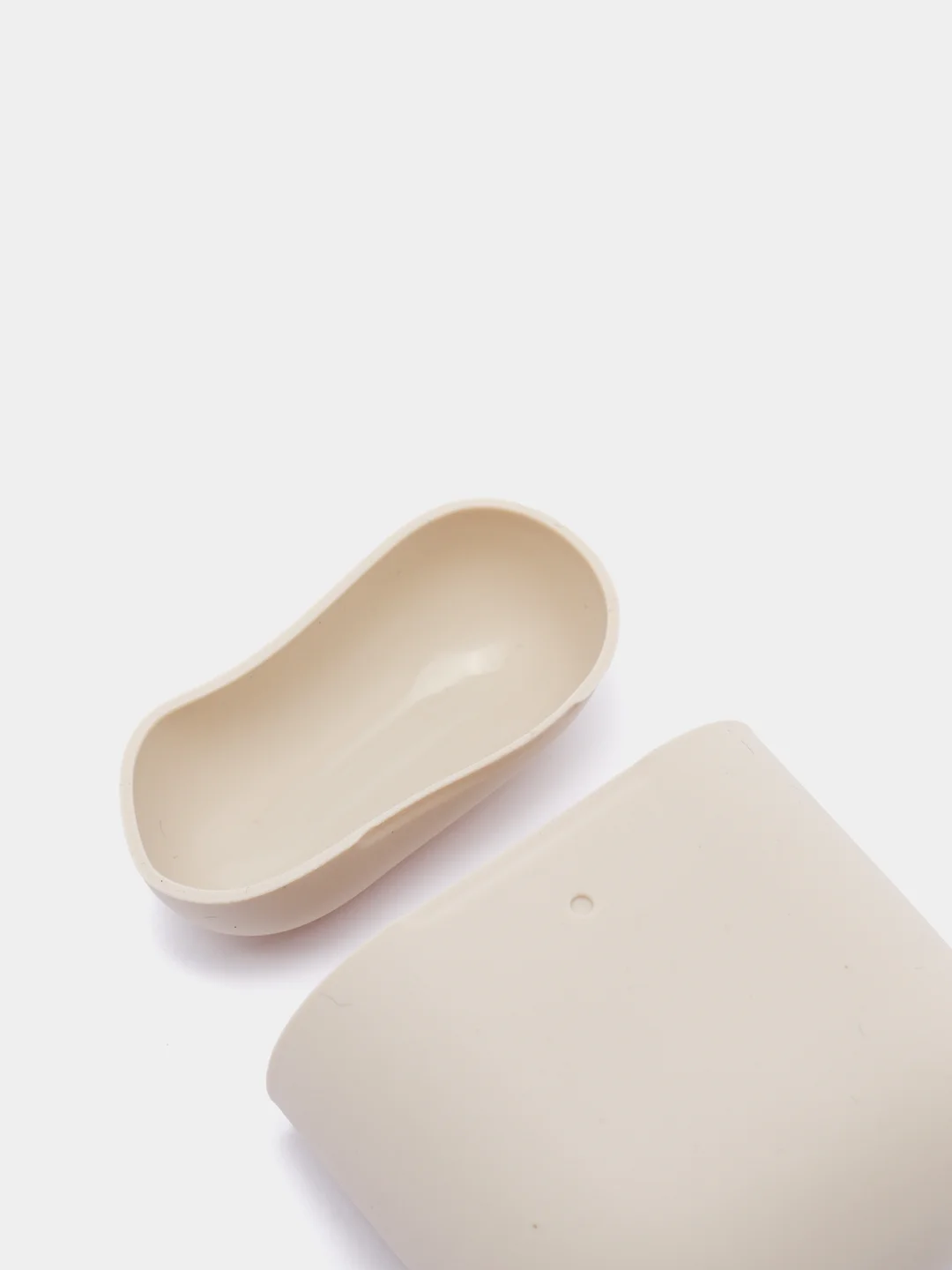 Серый чехол для Apple Airpods 2, разные цвета
