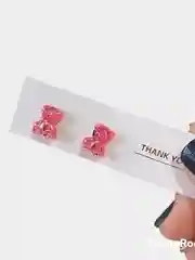 Кораллово-розовый серьги "Мишки", 1 см