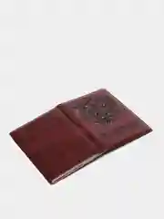 Коричневый обложка на паспорт