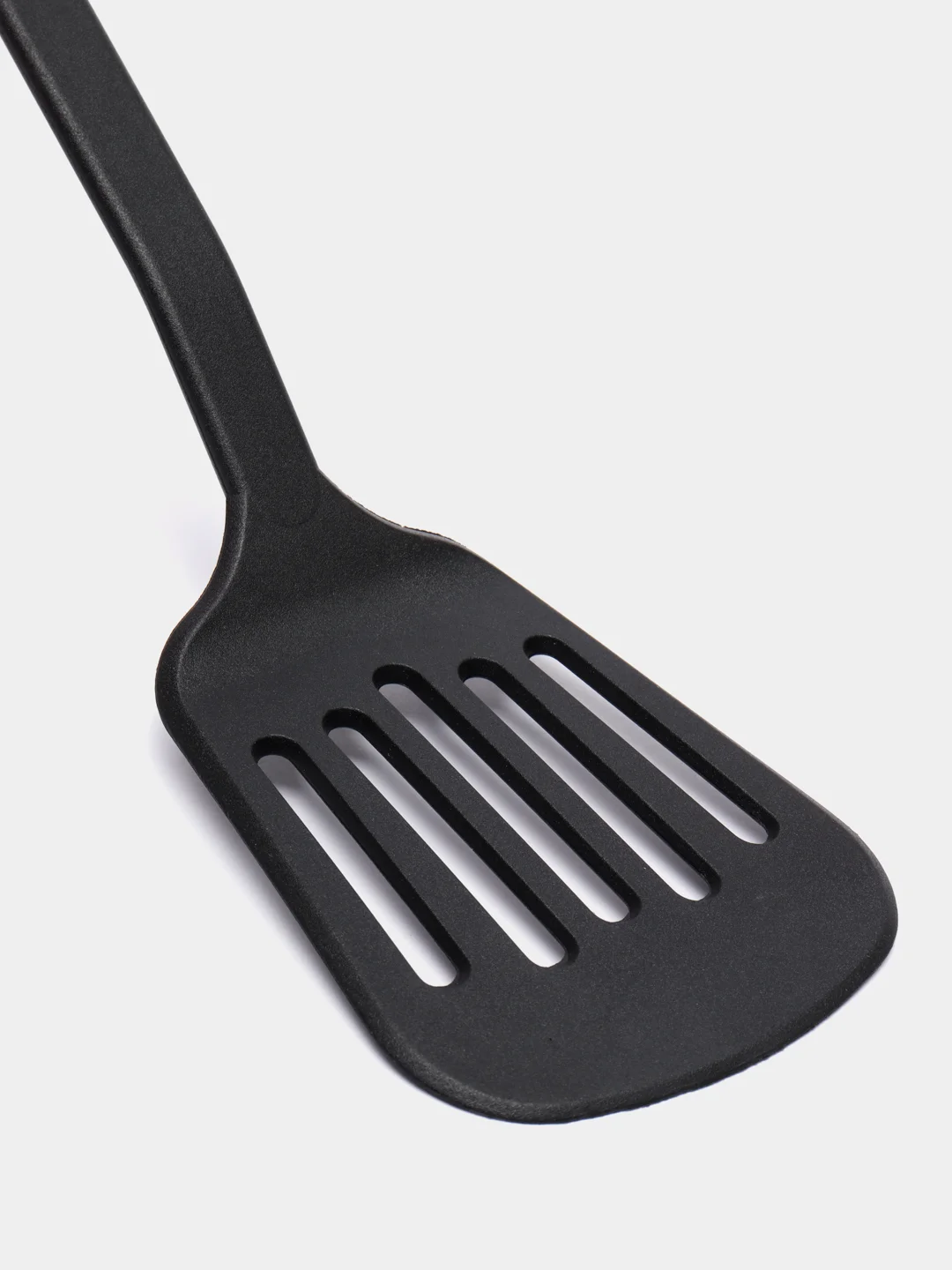 Лопатка кухонная с прорезями Vetta Black, жаропрочный нейлон