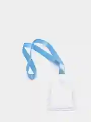 Голубой бейдж на шнурке, для карт