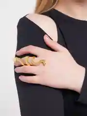 Золотой кольцо "Змея" массивное, на весь палец