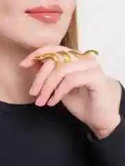 Золотой кольцо "Змея" массивное, на весь палец