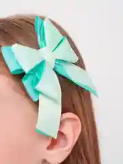 Мятный бант-заколка "Самый популярный"