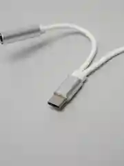 Белый переходник Type-C в AUX мама и USB папа для зарядки