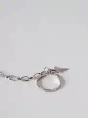 Серый кольцо с цепочкой и крестом, двойное