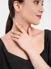 Белый кольцо Лапка регулируемое
