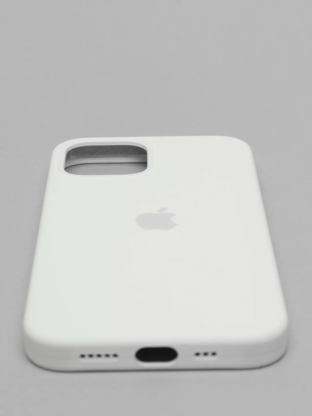 Прозрачный чехол Silicone Case для iPhone 12 / iPhone 12 Pro, закрытый низ