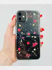 Розовый чехол "Настоящие цветы" для iPhone 11
