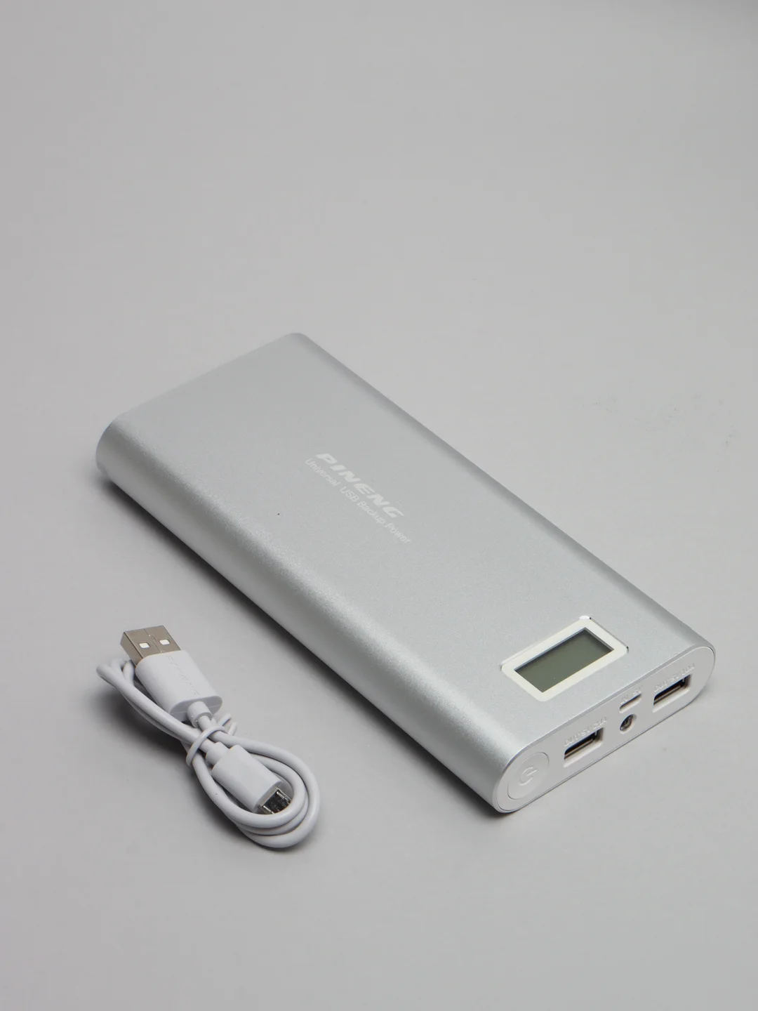 Серебряный внешний аккумулятор Power Bank Pineng PN-989, 20000 мАч