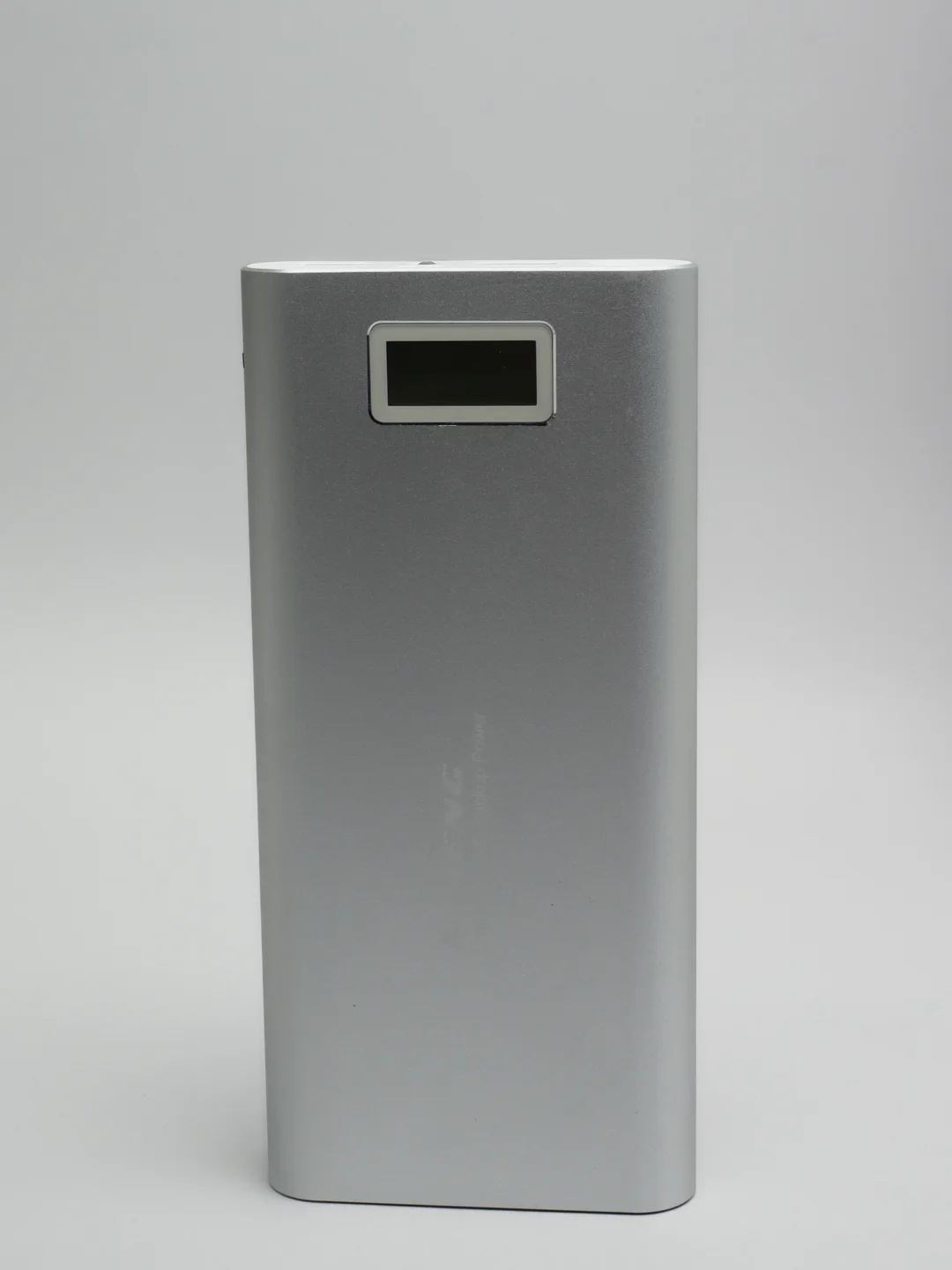 Серебряный внешний аккумулятор Power Bank Pineng PN-989, 20000 мАч