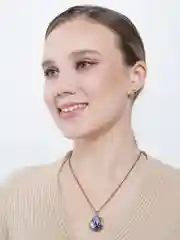 Голубой космический кулон