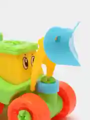 Игрушечная машина