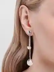 Белый серьги