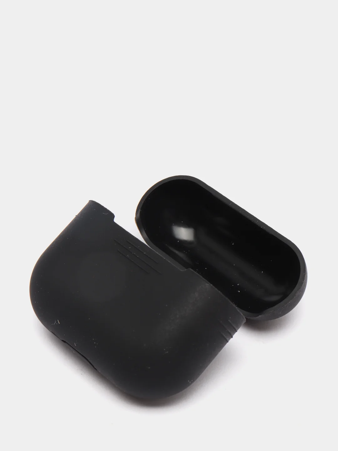 Черный силиконовый чехол для AirPods 3 поколения 2021