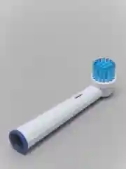 4 Насадки в комплекте для электрической зубной щетки Насадка Насадки Oral B