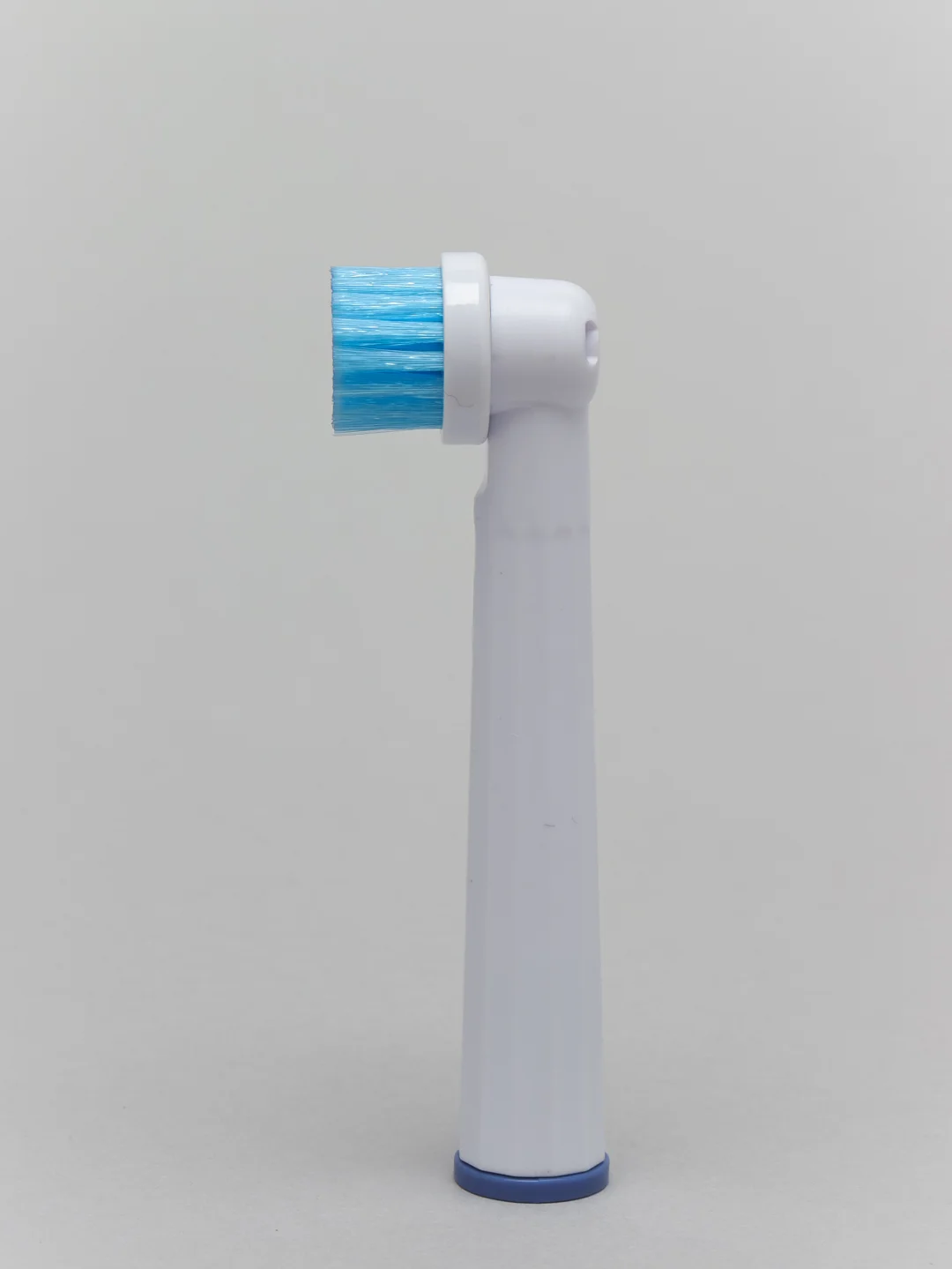 4 Насадки в комплекте для электрической зубной щетки Насадка Насадки Oral B