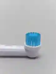 4 Насадки в комплекте для электрической зубной щетки Насадка Насадки Oral B