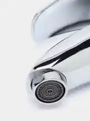 L1001 смеситель однорычажный для умывальника