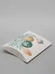 Белый коробки подарочные, разные цвета и размеры
