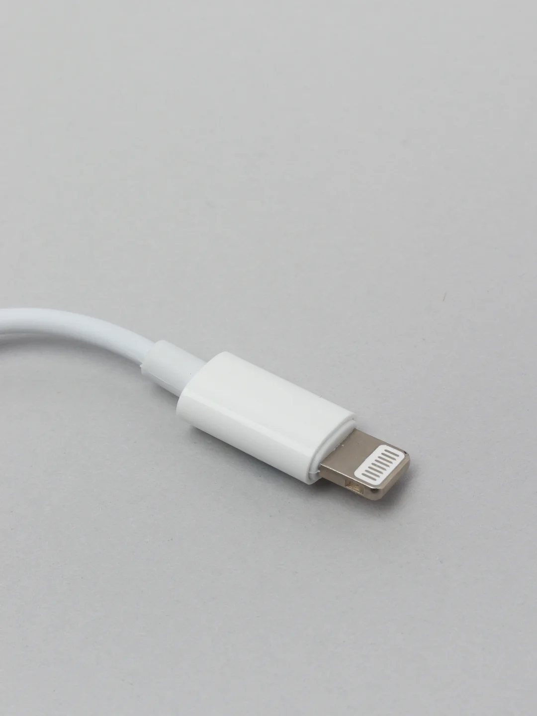 Белый переходник для наушников iPhone/lightning, 3,5 мм, mini jack