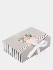 Лавандовый коробка складная подарочная "Любимой маме"