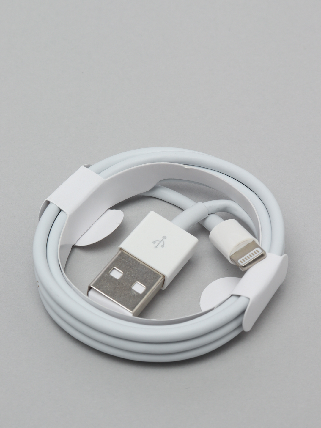 Кабель-зарядник Lightning USB, для iPhone, 1 метр купить по цене 175 ₽ в  интернет-магазине Магнит Маркет